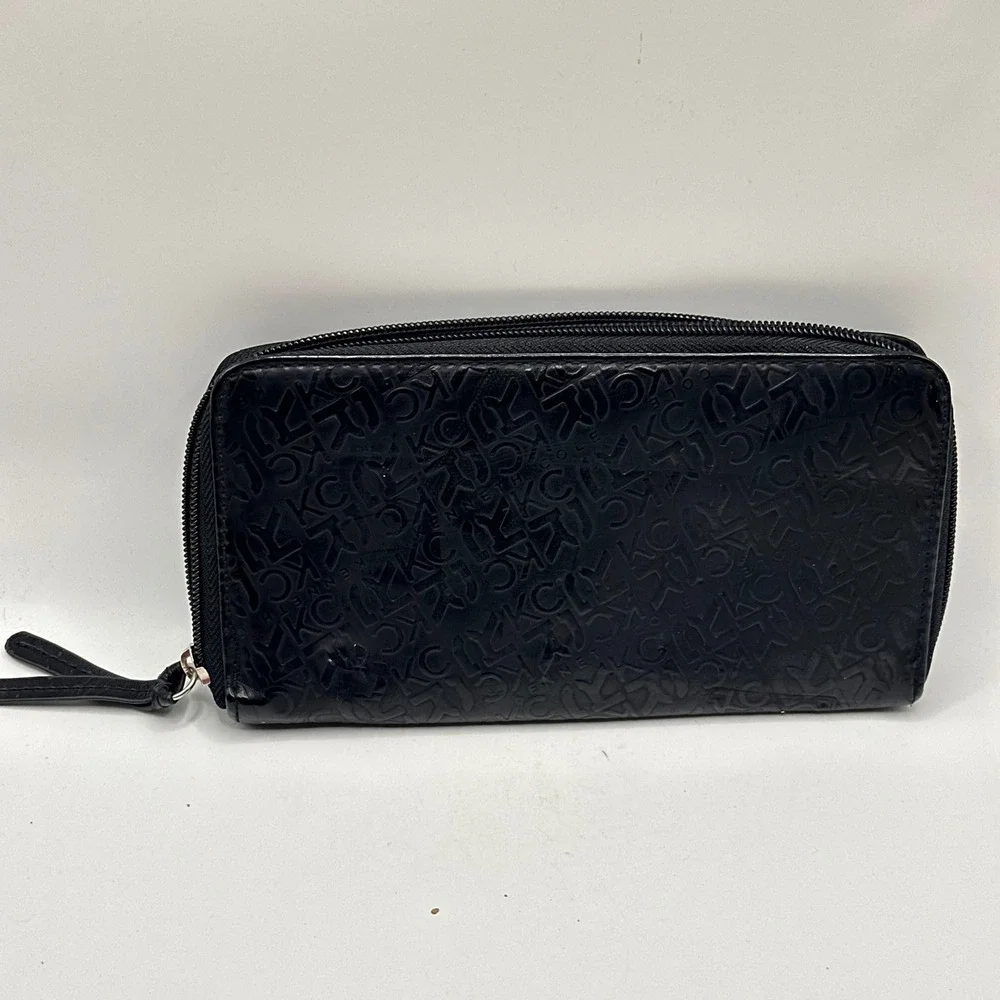 Kenneth Cole Reaction kenneth cole